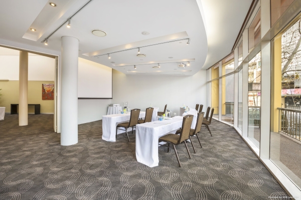 Holiday Inn POTTS POINT-SYDNEY